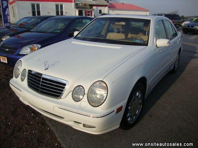 2001 Mercedes-Benz E Class SXT