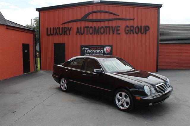 2002 Mercedes-Benz E Class 2WD Supercrew 139 XLT