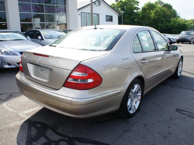 2003 Mercedes-Benz E Class SLT W/ Hemi