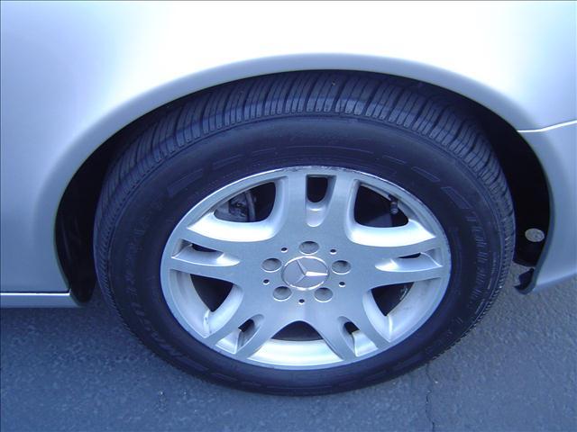 2003 Mercedes-Benz E Class SXT