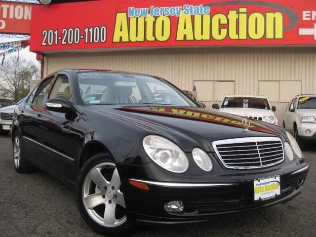2003 Mercedes-Benz E Class 2WD Supercrew 139 XLT