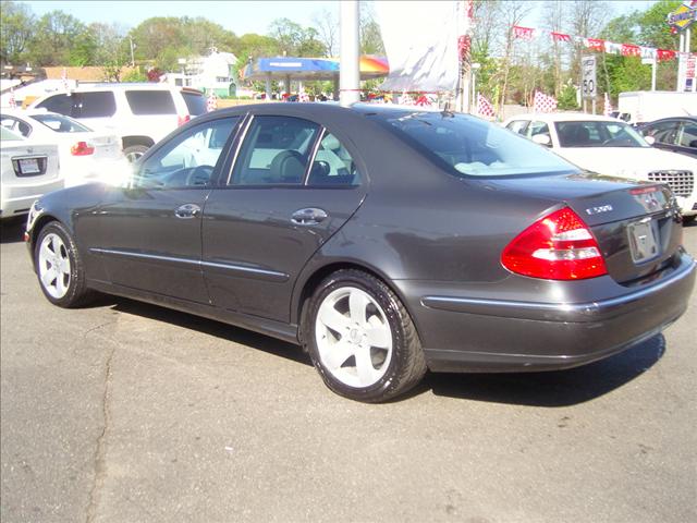 2004 Mercedes-Benz E Class SLT W/ Hemi