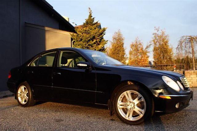 2004 Mercedes-Benz E Class Supercrew 145lari