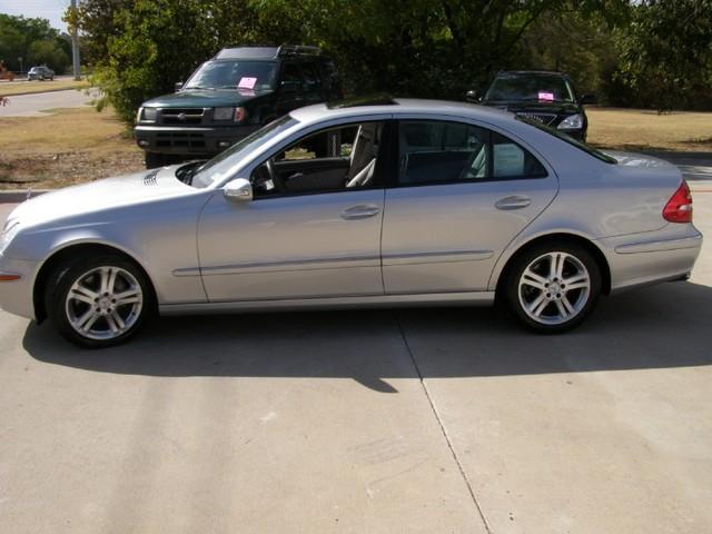 2005 Mercedes-Benz E Class SLT W/ Hemi