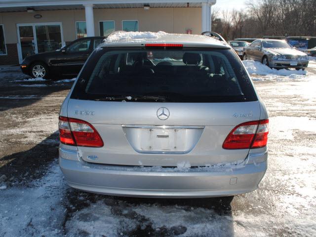 2005 Mercedes-Benz E Class Technology Package
