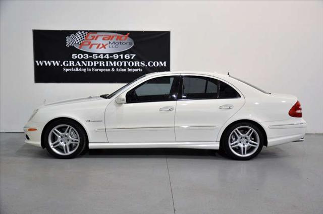 2006 Mercedes-Benz E Class 3.5 SE Coupe 2D