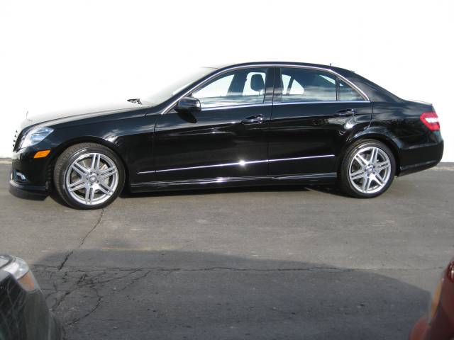 2010 Mercedes-Benz E Class 4dr Sdn GLS Turbo Manual