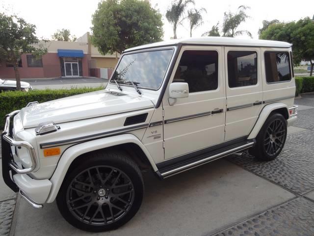 2009 Mercedes-Benz G-Class Custom Super Clean