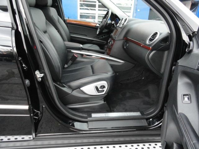 2007 Mercedes-Benz GL-Class Convertible Comfort Seat Option (4-seats)