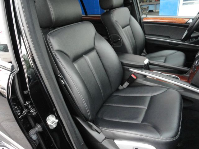 2007 Mercedes-Benz GL-Class Convertible Comfort Seat Option (4-seats)