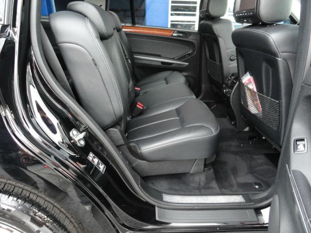 2007 Mercedes-Benz GL-Class Convertible Comfort Seat Option (4-seats)