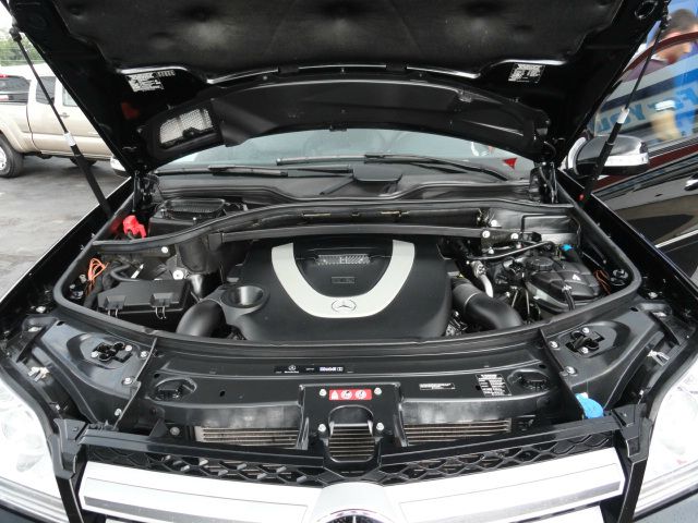 2007 Mercedes-Benz GL-Class Convertible Comfort Seat Option (4-seats)