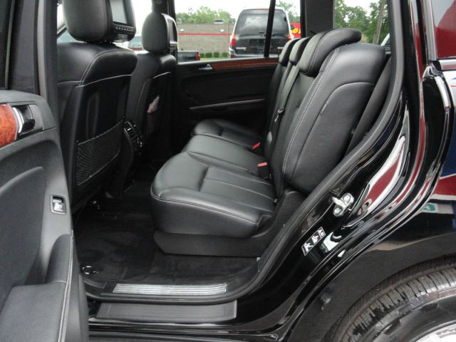 2007 Mercedes-Benz GL-Class Convertible Comfort Seat Option (4-seats)