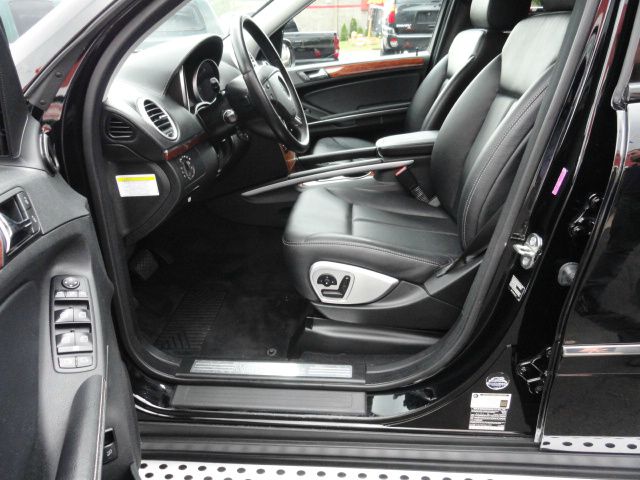 2007 Mercedes-Benz GL-Class Convertible Comfort Seat Option (4-seats)