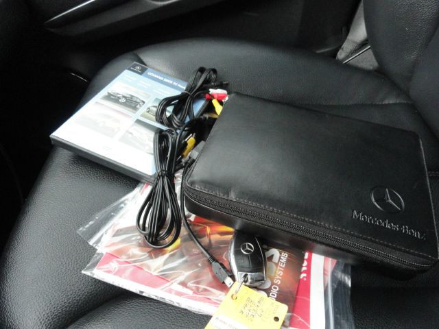 2007 Mercedes-Benz GL-Class Convertible Comfort Seat Option (4-seats)