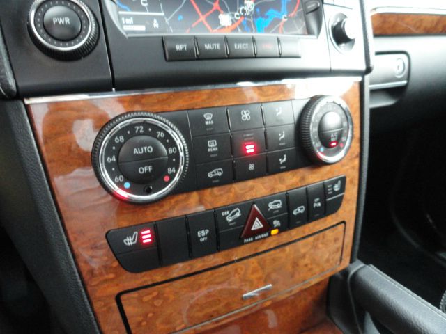 2007 Mercedes-Benz GL-Class Convertible Comfort Seat Option (4-seats)