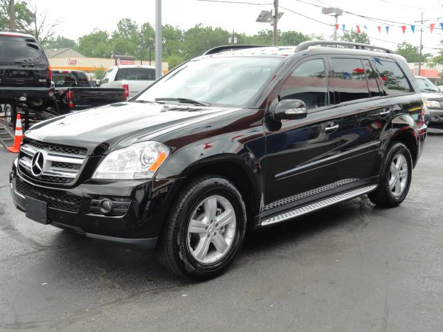 2007 Mercedes-Benz GL-Class Convertible Comfort Seat Option (4-seats)