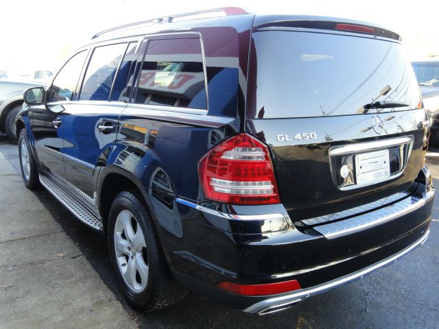 2010 Mercedes-Benz GL-Class Denali-quads-third-awd-nav-tv/dvd-moonroof-1 Owner