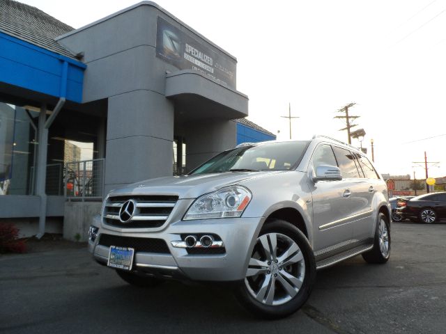2011 Mercedes-Benz GL-Class SE Sedan AT