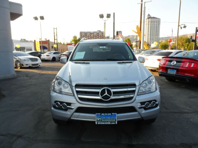 2011 Mercedes-Benz GL-Class SE Sedan AT