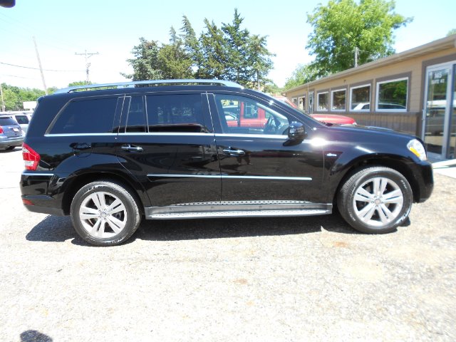 2012 Mercedes-Benz GL-Class SE Sedan AT