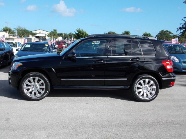 2010 Mercedes-Benz GLK-Class XLT, Lifted 8, 4x4