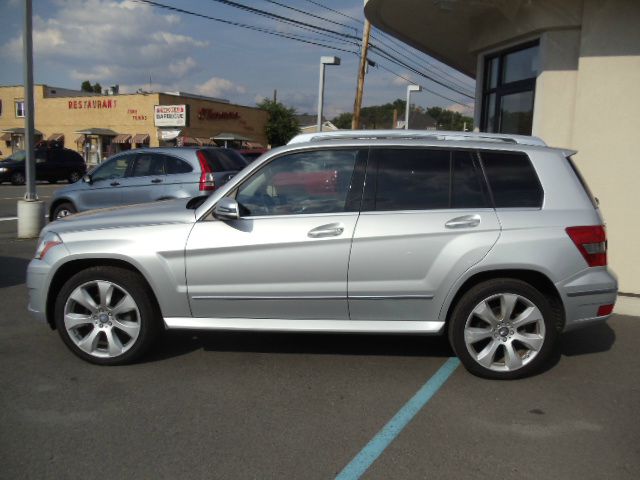 2010 Mercedes-Benz GLK-Class XLT, Lifted 8, 4x4