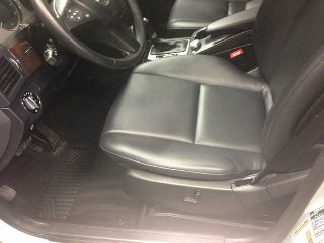 2010 Mercedes-Benz GLK-Class XLT, Lifted 8, 4x4