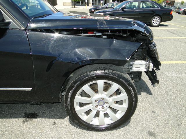 2011 Mercedes-Benz GLK-Class XLT, Lifted 8, 4x4