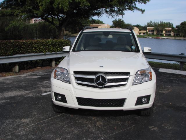 2011 Mercedes-Benz GLK-Class XLT, Lifted 8, 4x4