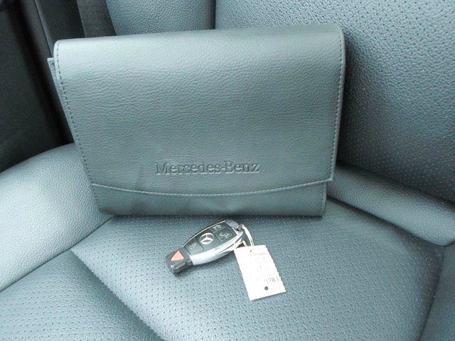 2011 Mercedes-Benz GLK-Class XLT, Lifted 8, 4x4