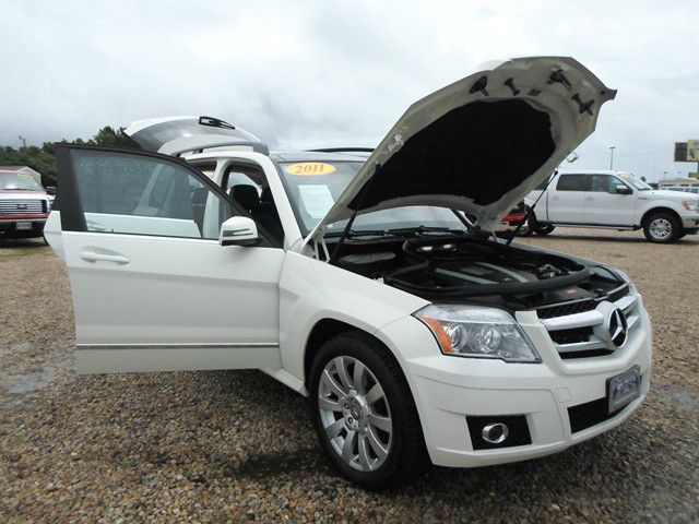 2011 Mercedes-Benz GLK-Class XLT, Lifted 8, 4x4