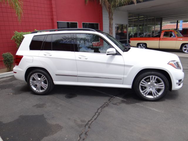 2013 Mercedes-Benz GLK-Class XLT, Lifted 8, 4x4