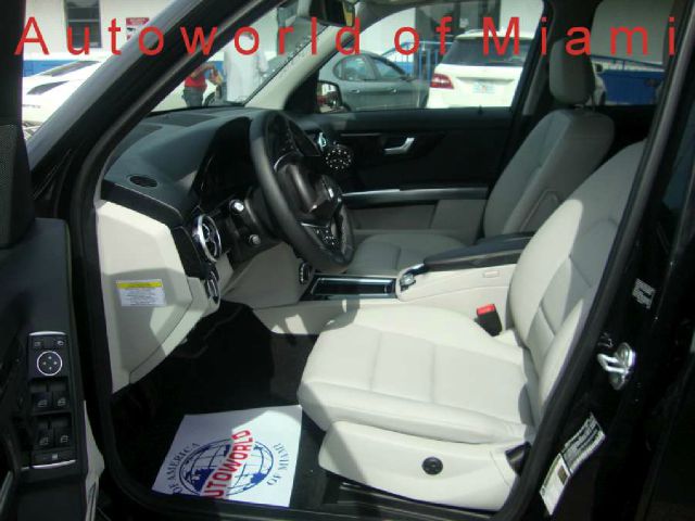 2013 Mercedes-Benz GLK-Class XLT, Lifted 8, 4x4