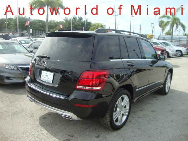 2013 Mercedes-Benz GLK-Class XLT, Lifted 8, 4x4