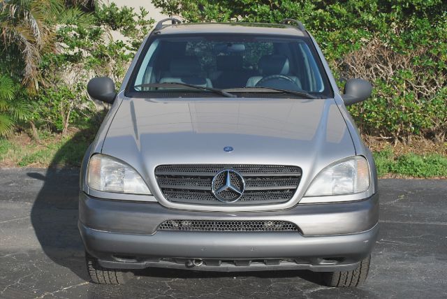 1998 Mercedes-Benz M-Class AWD Wagon Automatic VERY NICE