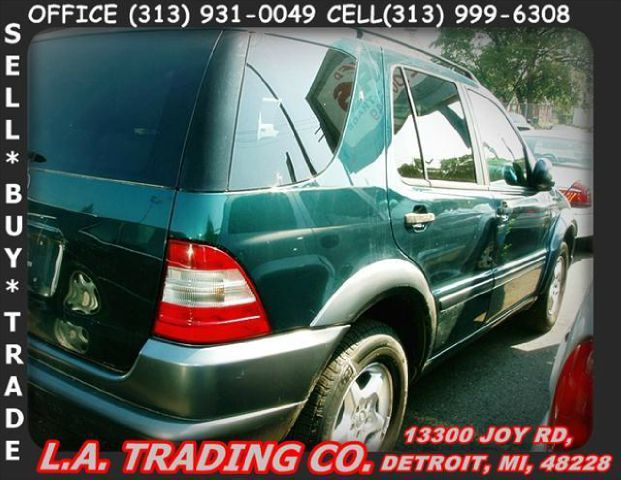 1999 Mercedes-Benz M-Class AWD Wagon Automatic VERY NICE