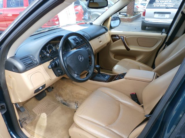 1999 Mercedes-Benz M-Class AWD Wagon Automatic VERY NICE