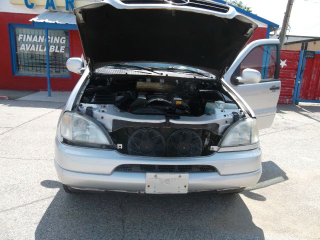 2000 Mercedes-Benz M-Class Unknown