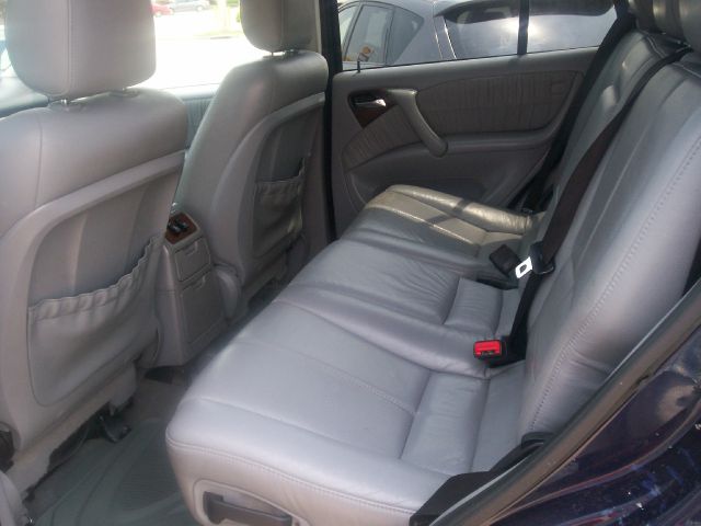 2000 Mercedes-Benz M-Class AWD Wagon Automatic VERY NICE