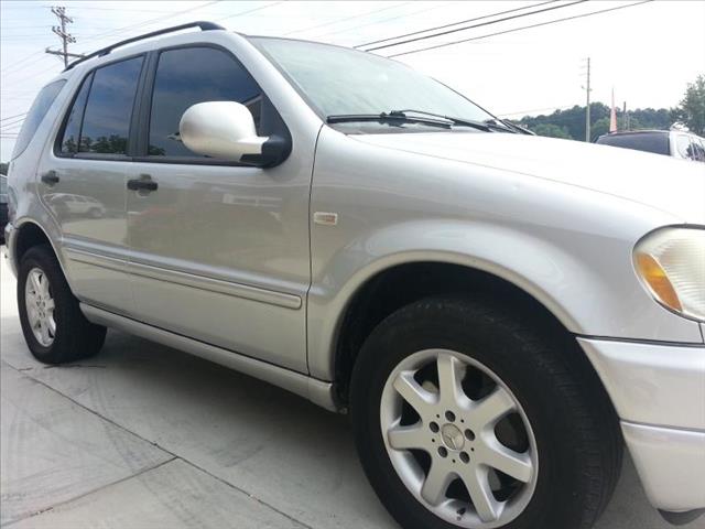 2001 Mercedes-Benz M-Class Navigation W/premium PLUS