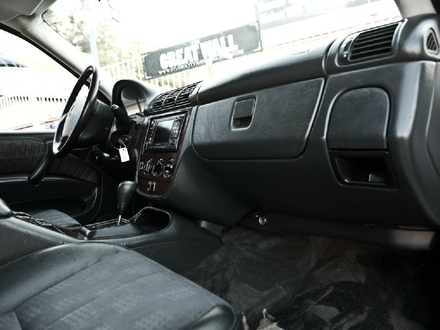 2001 Mercedes-Benz M-Class AWD Wagon Automatic VERY NICE