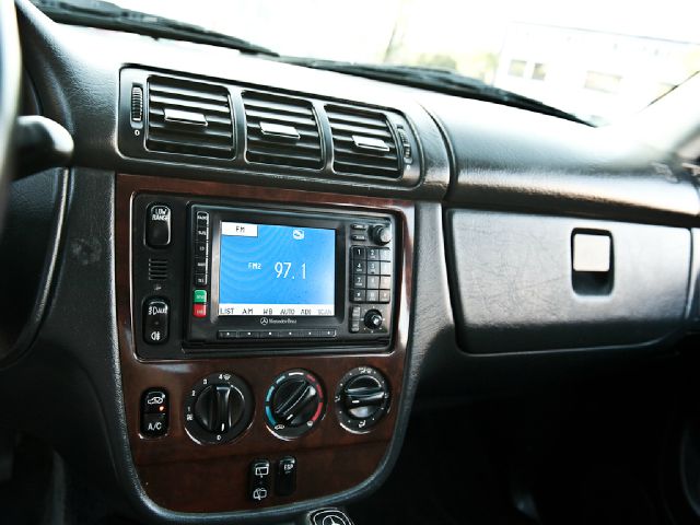 2001 Mercedes-Benz M-Class AWD Wagon Automatic VERY NICE