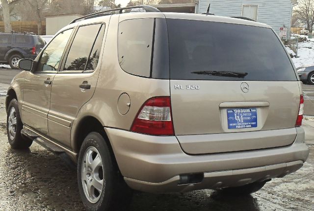 2002 Mercedes-Benz M-Class AWD Wagon Automatic VERY NICE