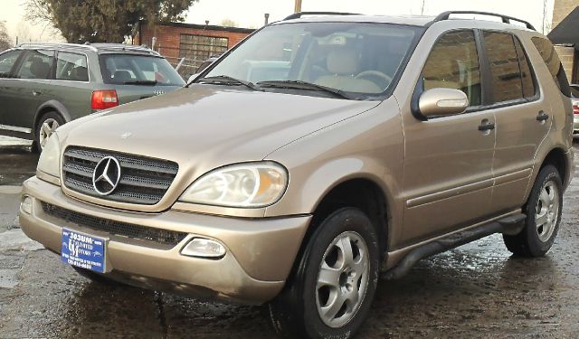 2002 Mercedes-Benz M-Class AWD Wagon Automatic VERY NICE