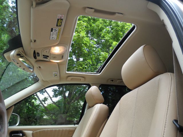 2002 Mercedes-Benz M-Class AWD Wagon Automatic VERY NICE