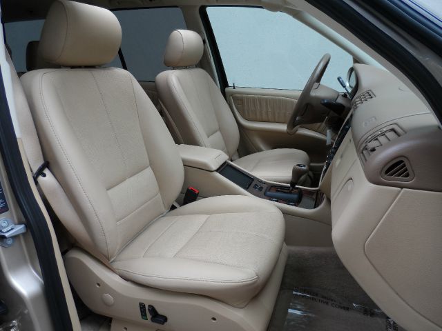 2002 Mercedes-Benz M-Class AWD Wagon Automatic VERY NICE