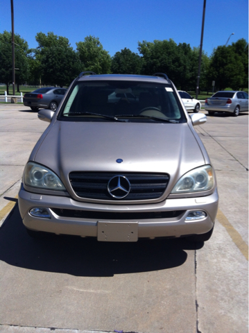2002 Mercedes-Benz M-Class AWD Wagon Automatic VERY NICE