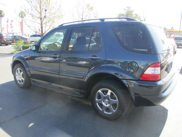 2002 Mercedes-Benz M-Class T6 AWD Leather Moonroof Navigation