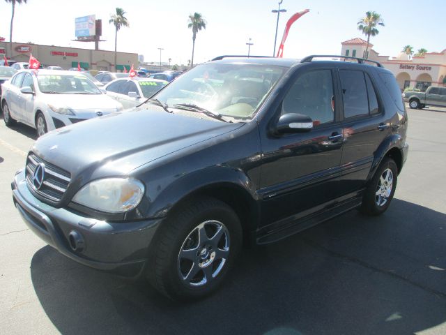 2002 Mercedes-Benz M-Class T6 AWD Leather Moonroof Navigation